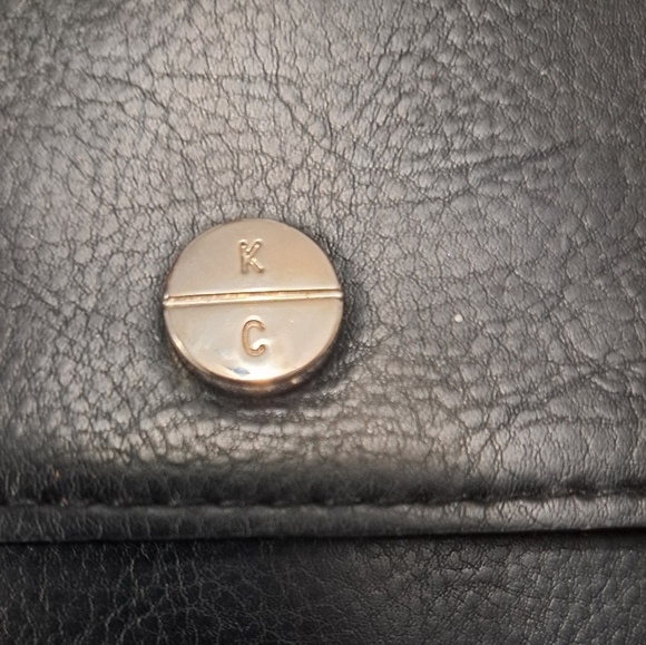 Reaction By Kenneth Cole Black Leather Wallet - Picture 4 of 10